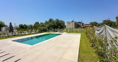Casa 4 habitaciones en Skala Fourkas, Grecia