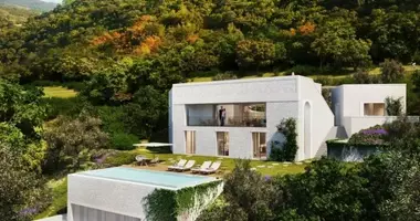 4 bedroom house in Quarteira, Portugal