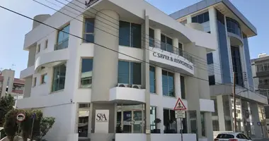 Propiedad comercial en Strovolos, Chipre