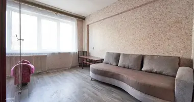 Apartamento 3 habitaciones en Minsk, Bielorrusia