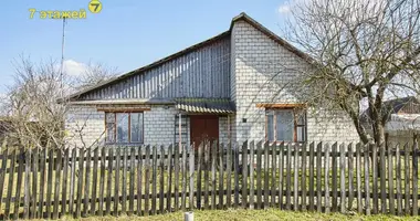 Casa en Perezhir, Bielorrusia