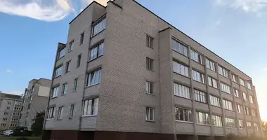 4 room apartment in Baranavichy, Belarus