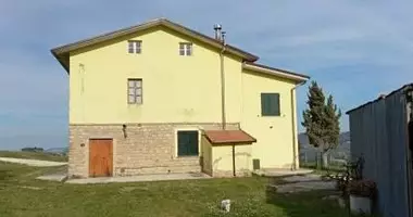 House 15 rooms in Terni, Italy