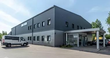 Nieruchomości komercyjne 272 m² w Ryga, Łotwa