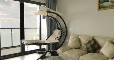 Condo  mit Balkon, mit Möbliert, mit Aufzug in Na Kluea, Thailand