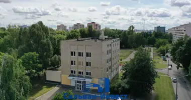 Коммерческое помещение 824 м² в Минск, Беларусь