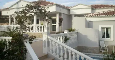 Villa 7 bedrooms in Izhevsk, Russia