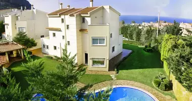 Villa 11 habitaciones con Vistas al mar, con Vista a la montaña, con Primera costa en Thymari, Grecia