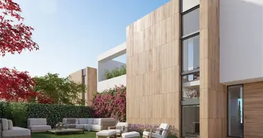 Villa 4 chambres avec Fenêtres double vitrage, avec Balcon, avec Interphone dans San Roque, Espagne