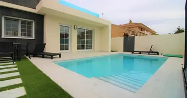 3 bedroom house in Torrevieja, Spain