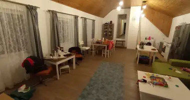 8 room house in Balatonfenyves, Hungary