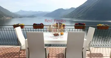 2 bedroom apartment in Dizzasco, Italy