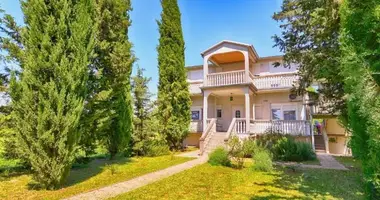 Отель 441 м² в Город Пула, Хорватия