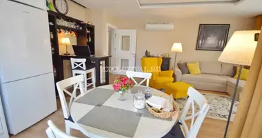 2 room apartment with terrassa, with tech in Konyaalti, Turkey