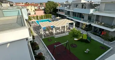 Apartamenty wielopoziomowe 4 pokoi w Agios Nikolaos, Grecja