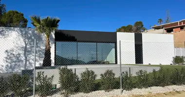 Villa 3 bedrooms in lAlfas del Pi, Spain