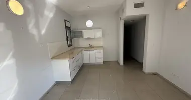 2 room apartment in Tel-Aviv, Israel