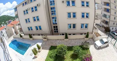 Apartamento en Petrovac, Montenegro