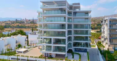 Penthouse w Społeczność St. Tychon, Cyprus