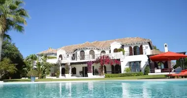 Villa  mit Möbliert, mit Meerblick, mit Garten in Marbella, Spanien