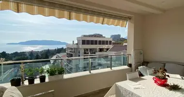 2 bedroom apartment in Becici, Montenegro