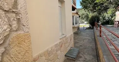 4 bedroom house in Greece