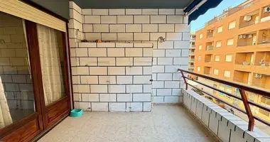 4 bedroom apartment in Torrevieja, Spain