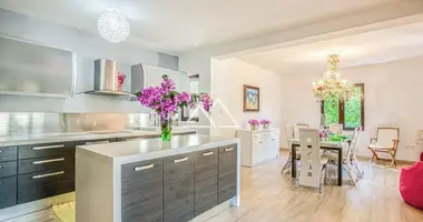 Villa 9 chambres dans Budva, Monténégro