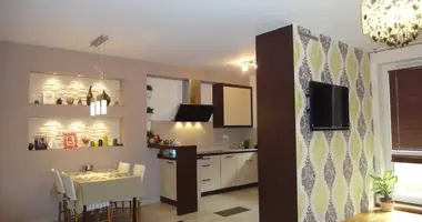 Apartamento 3 habitaciones en Varsovia, Polonia