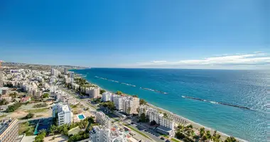 2 bedroom apartment in Koinoteta Agiou Tychona, Cyprus