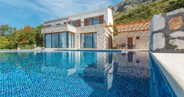 Villa 4 bedrooms in Becici, Montenegro