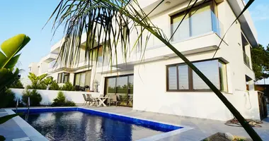 4 bedroom house in Pyla, Cyprus