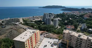 Apartamento 1 habitacion con Aire acondicionado en Becici, Montenegro