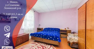 Apartamento 3 habitaciones en Minsk, Bielorrusia