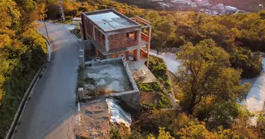 Villa  mit Möbliert, mit Klimaanlage, mit Meerblick in Prijevor, Montenegro
