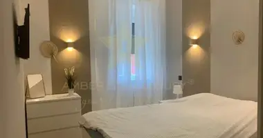 2 room apartment with Furniture, with Kitchen, with Fridge in Porto, Portugal