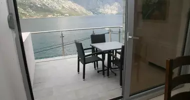 4 bedroom apartment in Stoliv, Montenegro