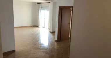Apartamento 4 habitaciones en Durres, Albania