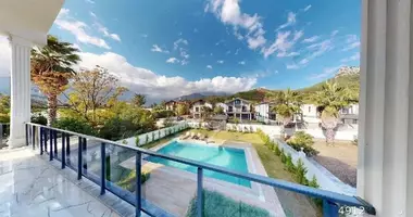 Villa 6 Zimmer mit Parkplatz, mit Schwimmbad, mit Bergblick in Alanya, Türkei