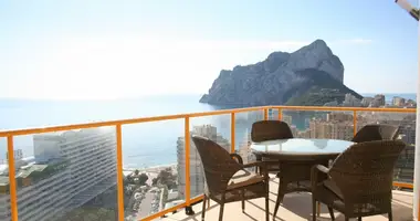 Penthouse 3 bedrooms with Air conditioner, with Sea view, with parking in Calp, Spain