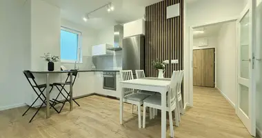 Apartamento 2 habitaciones en Varsovia, Polonia