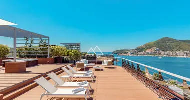 4 bedroom apartment in Budva, Montenegro