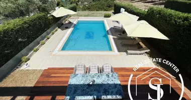 Villa 5 chambres avec Fenêtres double vitrage, avec Balcon, avec Meublesd dans Pefkochori, Grèce