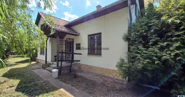 Maison 2 chambres dans Tiszacsege, Hongrie
