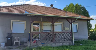 Dom 3 pokoi w Nagykatai jaras, Węgry