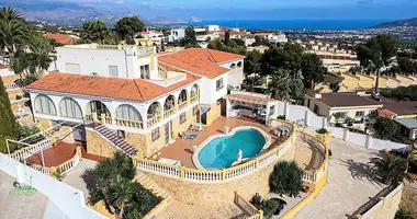 Villa 8 bedrooms with Balcony, with Furnitured, with Terrace in l Alfas del Pi, Spain