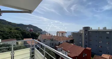 Apartamento 2 habitaciones en Becici, Montenegro