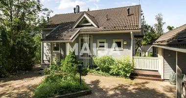 2 bedroom house in Helsinki sub-region, Finland