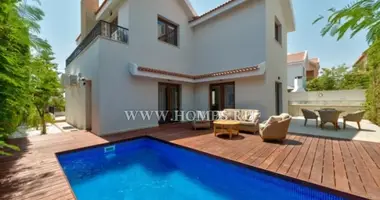 Villa 4 bedrooms with Furnitured, with Air conditioner, with Garden in Cyprus