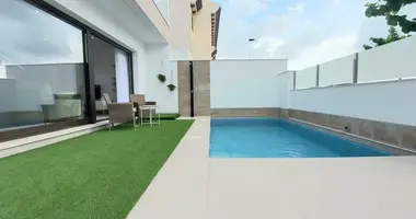 Casa 4 habitaciones en Pilar de la Horadada, España